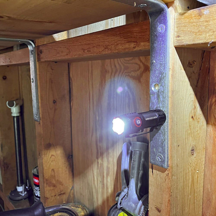 1000 Lumen Mini LED Rechargeable Flashlight